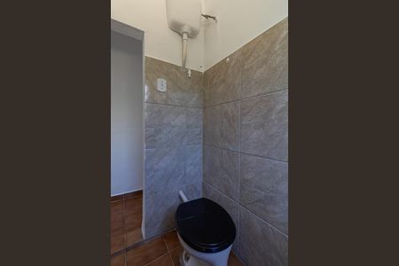 Casa para alugar com 310m², 2 quartos e 5 vagas Casa para alugar com 310m², 2 quartos e 5 vagasEdícula - Banheiro