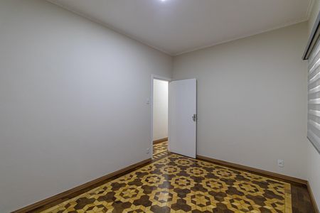Casa para alugar com 310m², 2 quartos e 5 vagas Casa para alugar com 310m², 2 quartos e 5 vagasQuarto 2