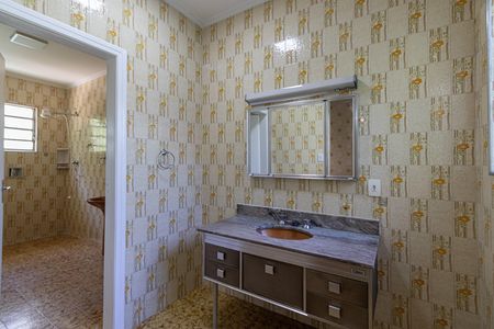 Casa para alugar com 310m², 2 quartos e 5 vagas Casa para alugar com 310m², 2 quartos e 5 vagasBanheiro