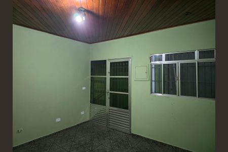 Sala de casa para alugar com 2 quartos, 25m² em Cidade Parque Brasilia, Guarulhos