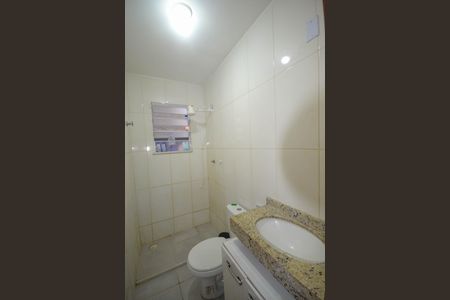 Casa para alugar com 0m², 2 quartos e 1 vaga Casa para alugar com 0m², 2 quartos e 1 vagaBanheiro