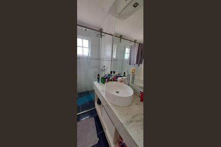 Casa à venda com 380m², 4 quartos e 6 vagas Casa à venda com 380m², 4 quartos e 6 vagasBanheiro