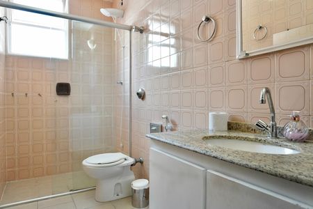 Apartamento para alugar com 90m², 3 quartos e 2 vagas Apartamento para alugar com 90m², 3 quartos e 2 vagasBanheiro Social