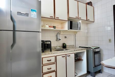 Apartamento para alugar com 90m², 3 quartos e 2 vagas Apartamento para alugar com 90m², 3 quartos e 2 vagasCozinha