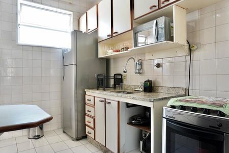 Apartamento para alugar com 90m², 3 quartos e 2 vagas Apartamento para alugar com 90m², 3 quartos e 2 vagasCozinha