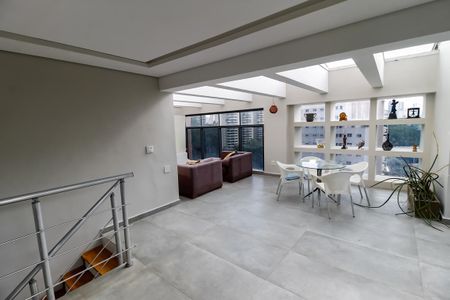 Apartamento para alugar com 317m², 3 quartos e 5 vagas Apartamento para alugar com 317m², 3 quartos e 5 vagasSala - Cobertura