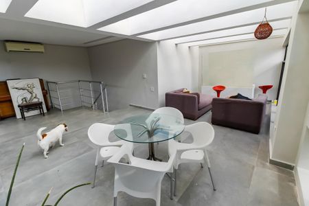 Apartamento para alugar com 317m², 3 quartos e 5 vagas Apartamento para alugar com 317m², 3 quartos e 5 vagasSala - Cobertura