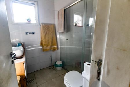 Apartamento para alugar com 317m², 3 quartos e 5 vagas Apartamento para alugar com 317m², 3 quartos e 5 vagasBanheiro da Suíte 3