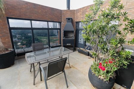 Apartamento para alugar com 317m², 3 quartos e 5 vagas Apartamento para alugar com 317m², 3 quartos e 5 vagasÁrea gourmet - Cobertura (Churrasqueira)