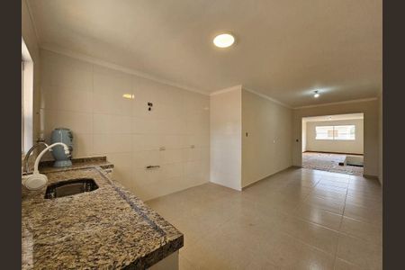 Casa à venda com 250m², 4 quartos e 7 vagas