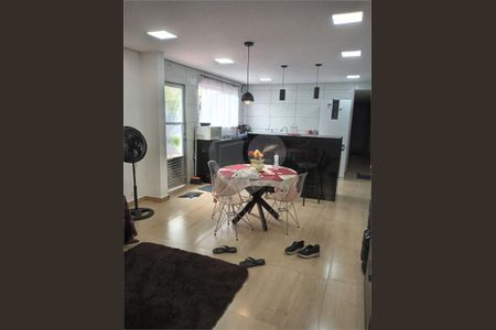 Casa à venda com 2 quartos, 193m² em Jaguará, São Paulo