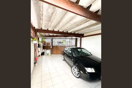 Casa à venda com 143m², 2 quartos e 2 vagas