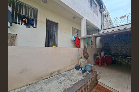 Casa à venda com 213m², 2 quartos e 2 vagas