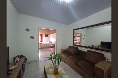 Casa à venda com 213m², 2 quartos e 2 vagas