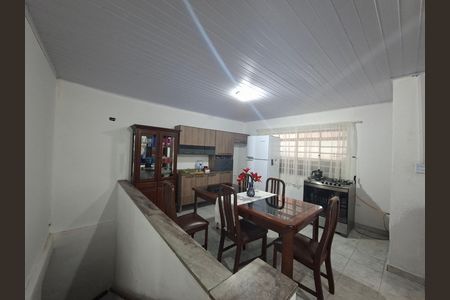 Casa à venda com 2 quartos, 213m² em Tremembé, São Paulo