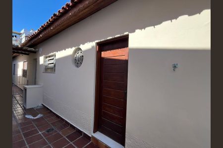 Casa à venda com 3 quartos, 146m² em Jardim Santo Alberto, São Paulo