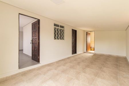 Casa para alugar com 115m², 2 quartos e 4 vagas Casa para alugar com 115m², 2 quartos e 4 vagasGaragem