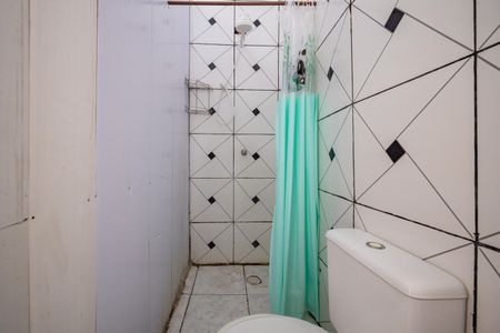 Banheiro de casa para alugar com 1 quarto, 50m² em Parque Jabaquara, São Paulo