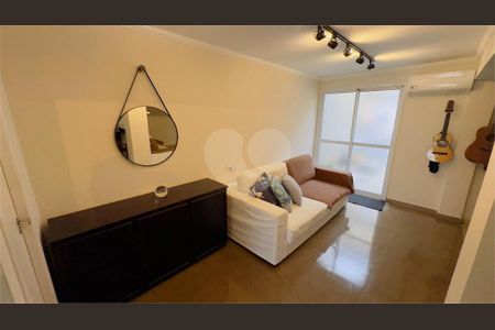 Casa à venda com 2 quartos, 111m² em Chácara Santana, São Paulo