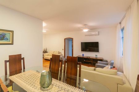 Apartamento à venda com 120m², 3 quartos e 1 vagaSala