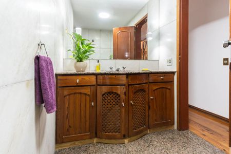 Apartamento à venda com 120m², 3 quartos e 1 vagaBanheiro