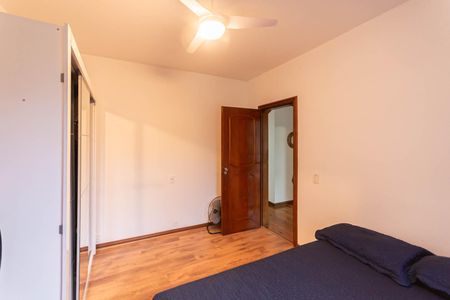 Apartamento à venda com 120m², 3 quartos e 1 vagaQuarto 2