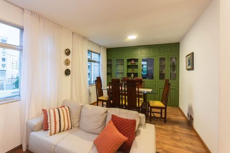Apartamento à venda com 120m², 3 quartos e 1 vagaSala