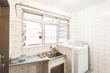 Apartamento à venda com 120m², 3 quartos e 1 vagaÁrea de Serviço