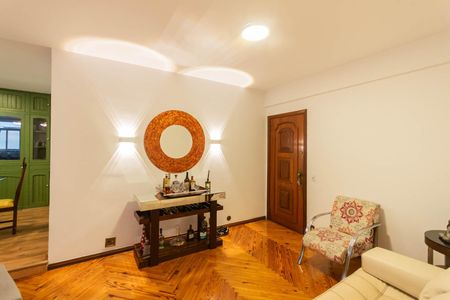Apartamento à venda com 120m², 3 quartos e 1 vagaSala
