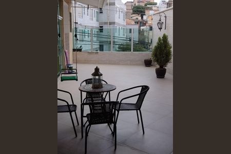Apartamento para alugar com 160m², 4 quartos e 2 vagas