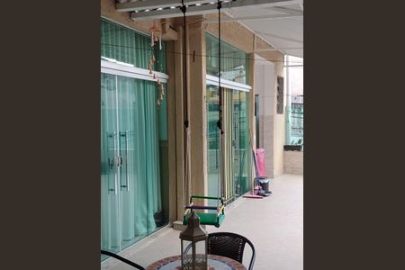 Apartamento para alugar com 160m², 4 quartos e 2 vagas