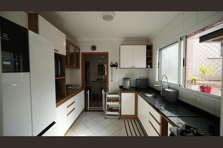 Apartamento à venda com 95m², 3 quartos e 2 vagasCozinha