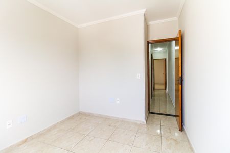 Casa para alugar com 500m², 3 quartos e 5 vagas Casa para alugar com 500m², 3 quartos e 5 vagasQuarto 2