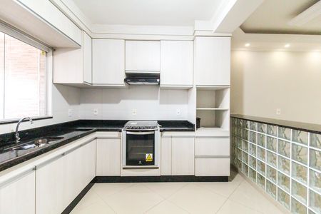 Casa para alugar com 500m², 3 quartos e 5 vagas