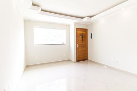 Sala de casa para alugar com 3 quartos, 500m² em Vila Carmosina, São Paulo