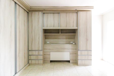 Casa para alugar com 500m², 3 quartos e 5 vagas Casa para alugar com 500m², 3 quartos e 5 vagasSuíte