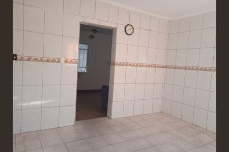 Casa à venda com 198m², 2 quartos e 1 vaga