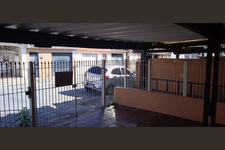 Casa à venda com 198m², 2 quartos e 1 vaga
