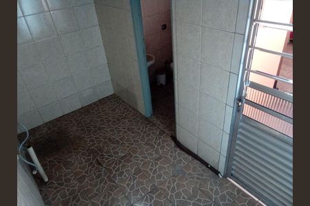Casa à venda com 198m², 2 quartos e 1 vaga
