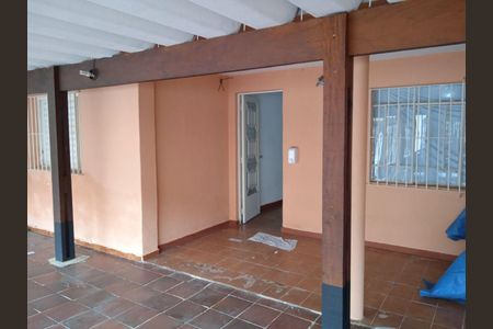 Casa à venda com 198m², 2 quartos e 1 vaga