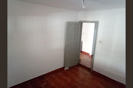 Casa à venda com 198m², 2 quartos e 1 vaga