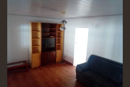 Casa à venda com 198m², 2 quartos e 1 vaga