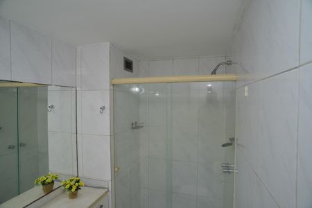 Apartamento para alugar com 50m², 1 quarto e 1 vaga Apartamento para alugar com 50m², 1 quarto e 1 vagaBanheiro Social