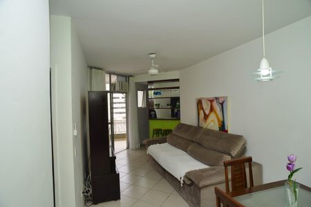 Sala de apartamento à venda com 1 quarto, 50m² em Barra da Tijuca, Rio de Janeiro