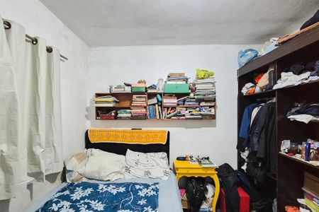 Casa à venda com 257m², 8 quartos e 4 vagas Casa à venda com 257m², 8 quartos e 4 vagasQuarto 1 casa 2