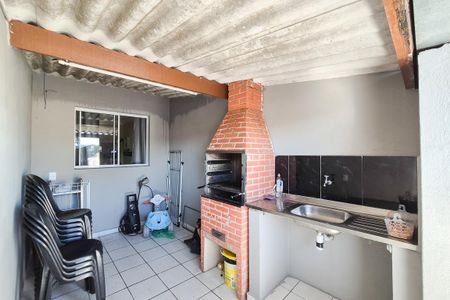 Casa à venda com 257m², 8 quartos e 4 vagas Casa à venda com 257m², 8 quartos e 4 vagasVaranda da Sala