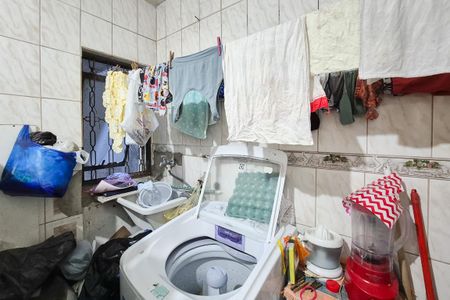 Casa à venda com 257m², 8 quartos e 4 vagas Casa à venda com 257m², 8 quartos e 4 vagasÁrea de Serviço