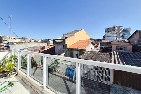 Casa à venda com 257m², 8 quartos e 4 vagas Casa à venda com 257m², 8 quartos e 4 vagasVaranda casa 2
