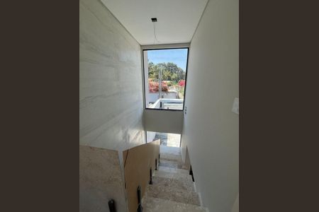 Casa à venda com 3 quartos, 133m² em Horto Florestal, São Paulo