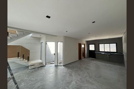 Casa à venda com 3 quartos, 133m² em Horto Florestal, São Paulo